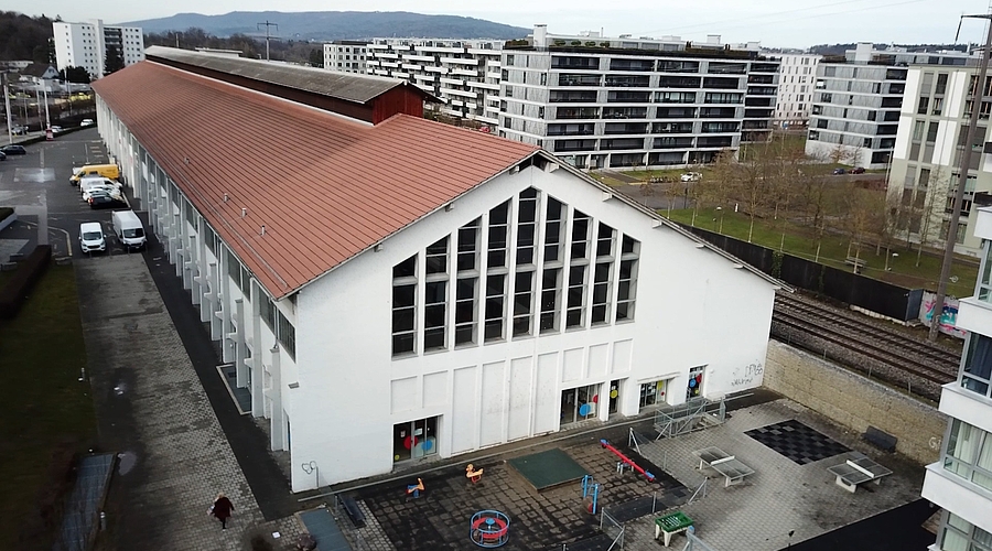 Dein Familienzentrum in der Ofenhalle im CeCe-Areal Dein Familienzentrum in der Ofenhalle im CeCe-Areal